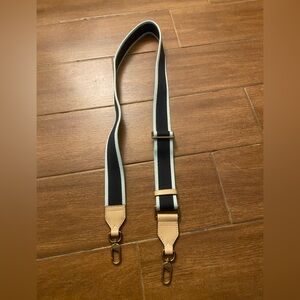 NWOT J.Crew Contrast - Edge Woven Purse Tote Bag Strap - Natural Blue Navy